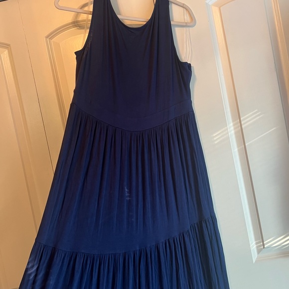 Women’s St. John’s Bay empire waist knit maxi dress - Picture 2 of 4